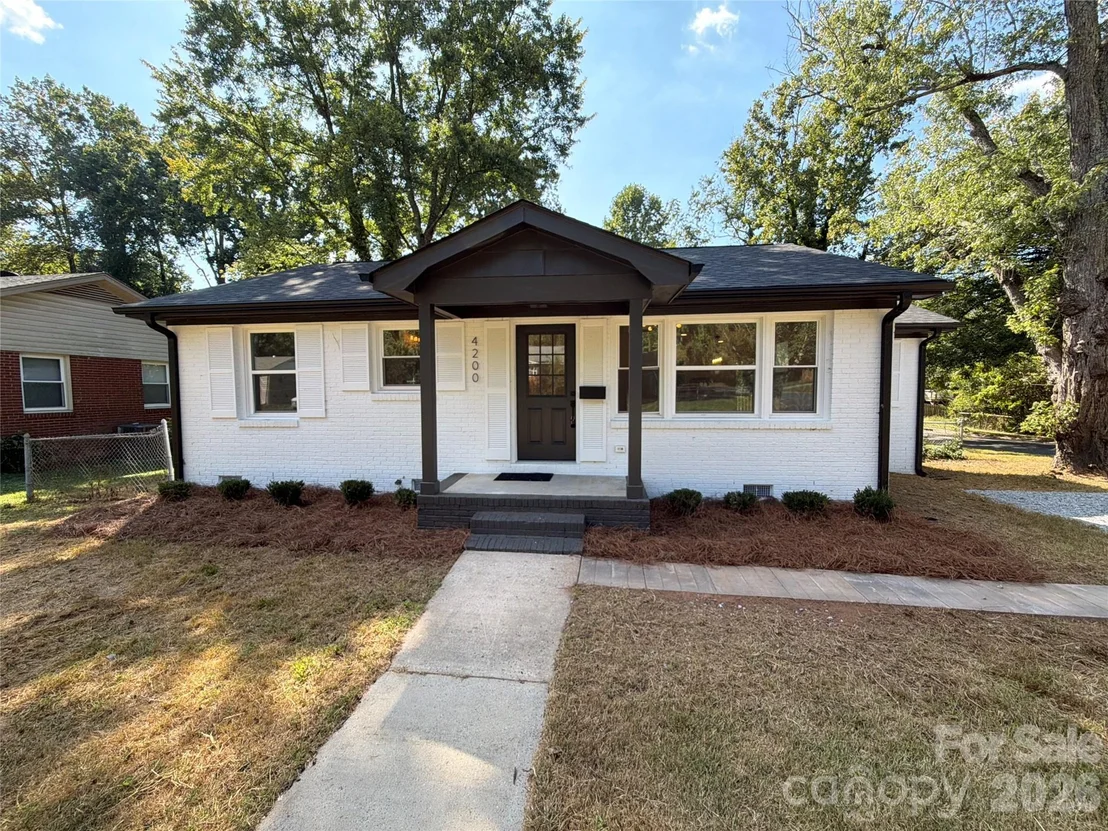 Photo of 4200 Abbeydale Drive