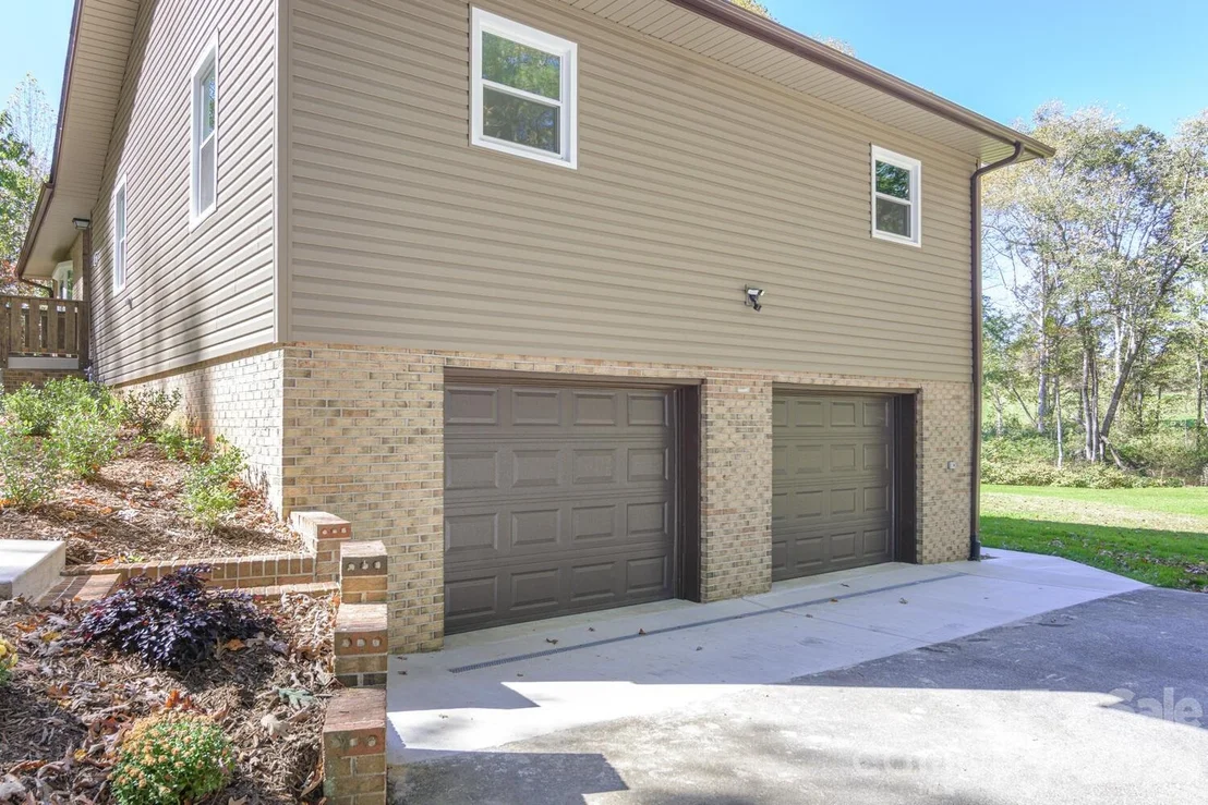 Photo of 126 Anthony Drive