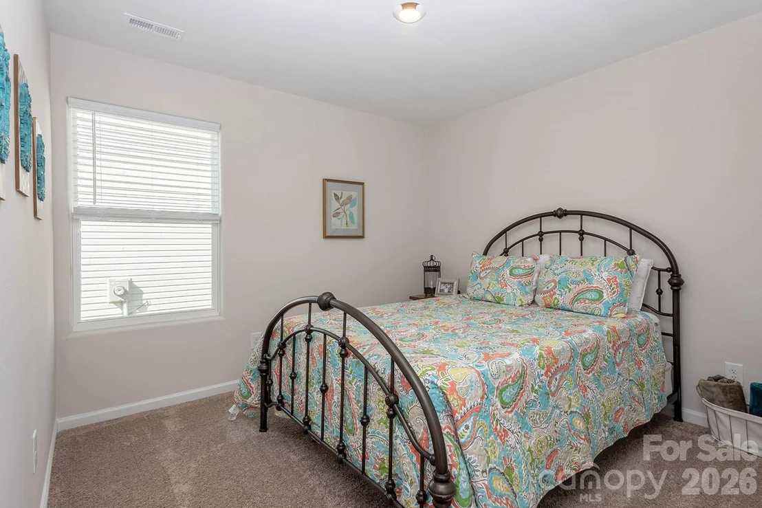 Photo of 410 Apex Circle