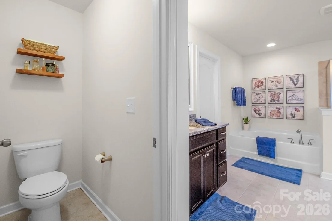 Photo of 2083 Topaz Plaza