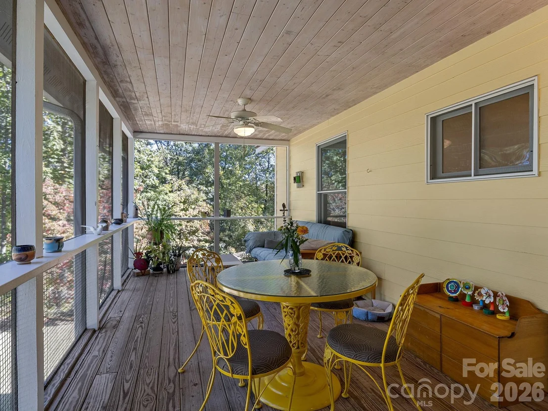 Photo of 160 Caledonia Road