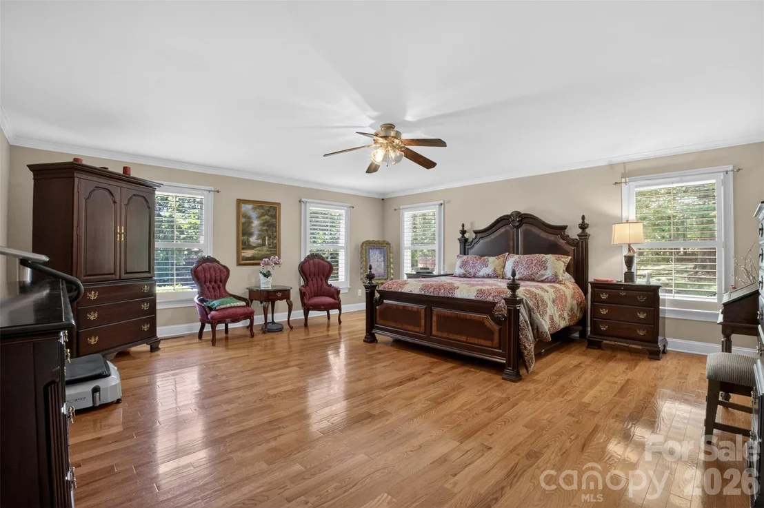 Photo of 8234 Dennis Road