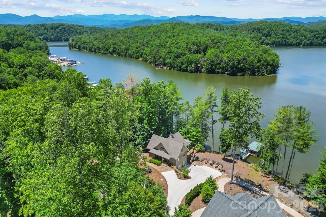 Photo of 590 Larkhaven Drive