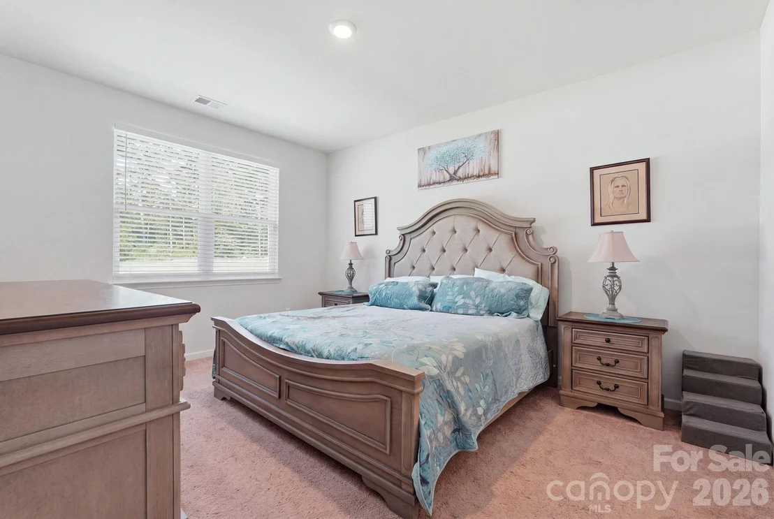 Photo of 1404 Greenock Lane