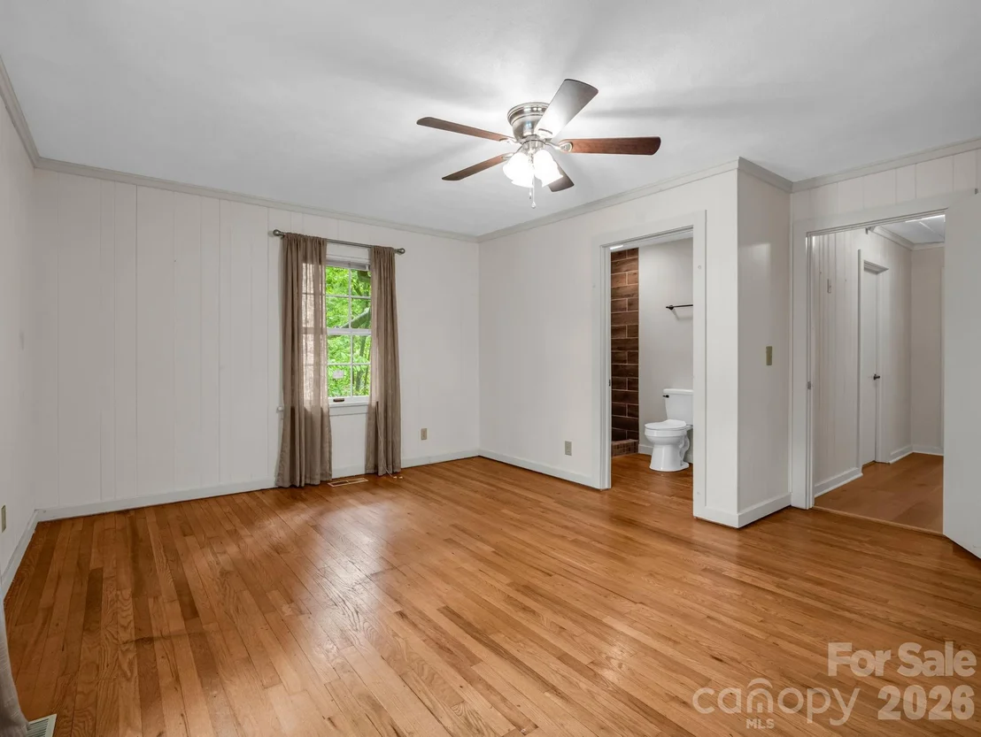Photo of 7 Hearthstone Lane