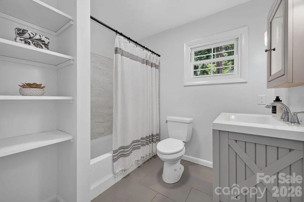 Photo of 23 Clearbrook Road