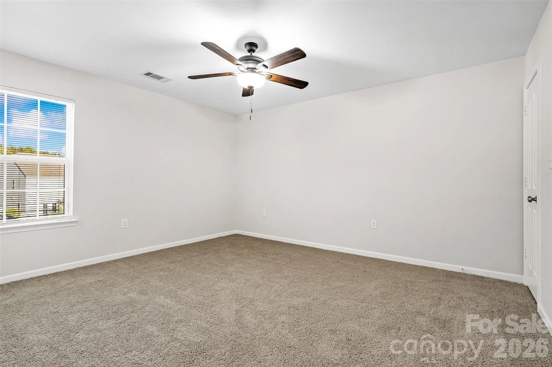 Photo of 407 Lind Point Lane