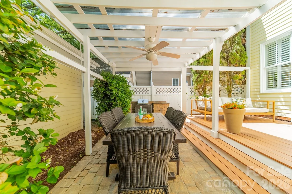 Photo of 6121 Caseys Side Way