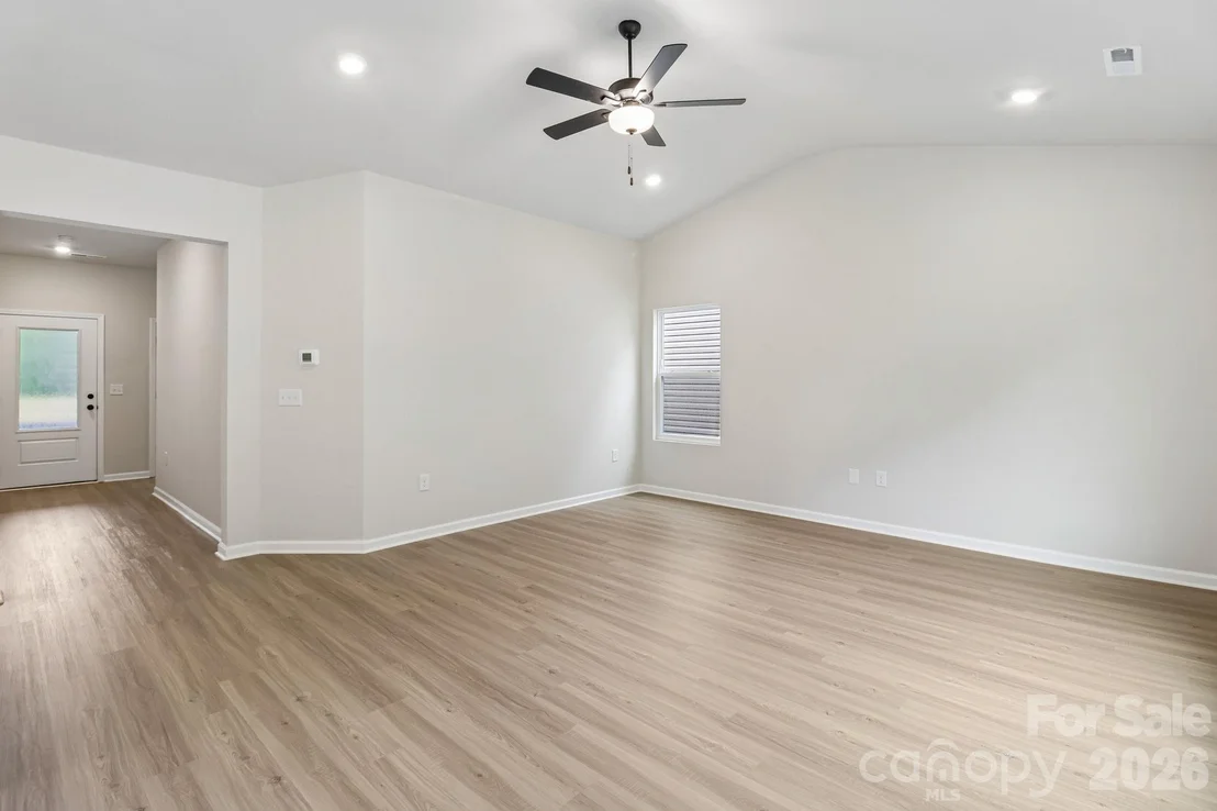 Photo of 708 Willow Estates Drive