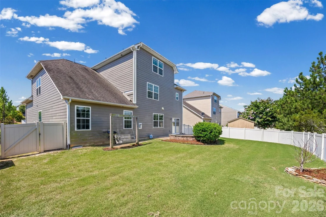 Photo of 406 Livingston Drive