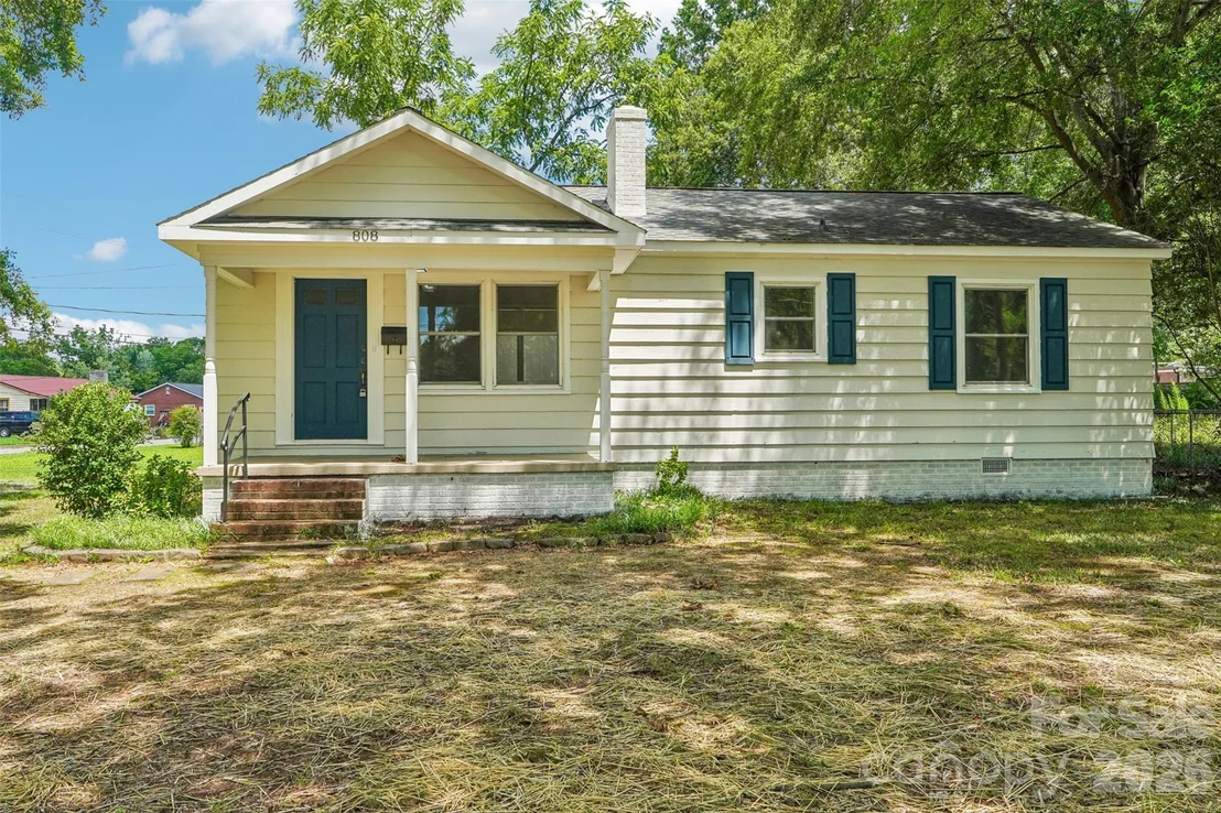 Photo of 808 Lowery Street