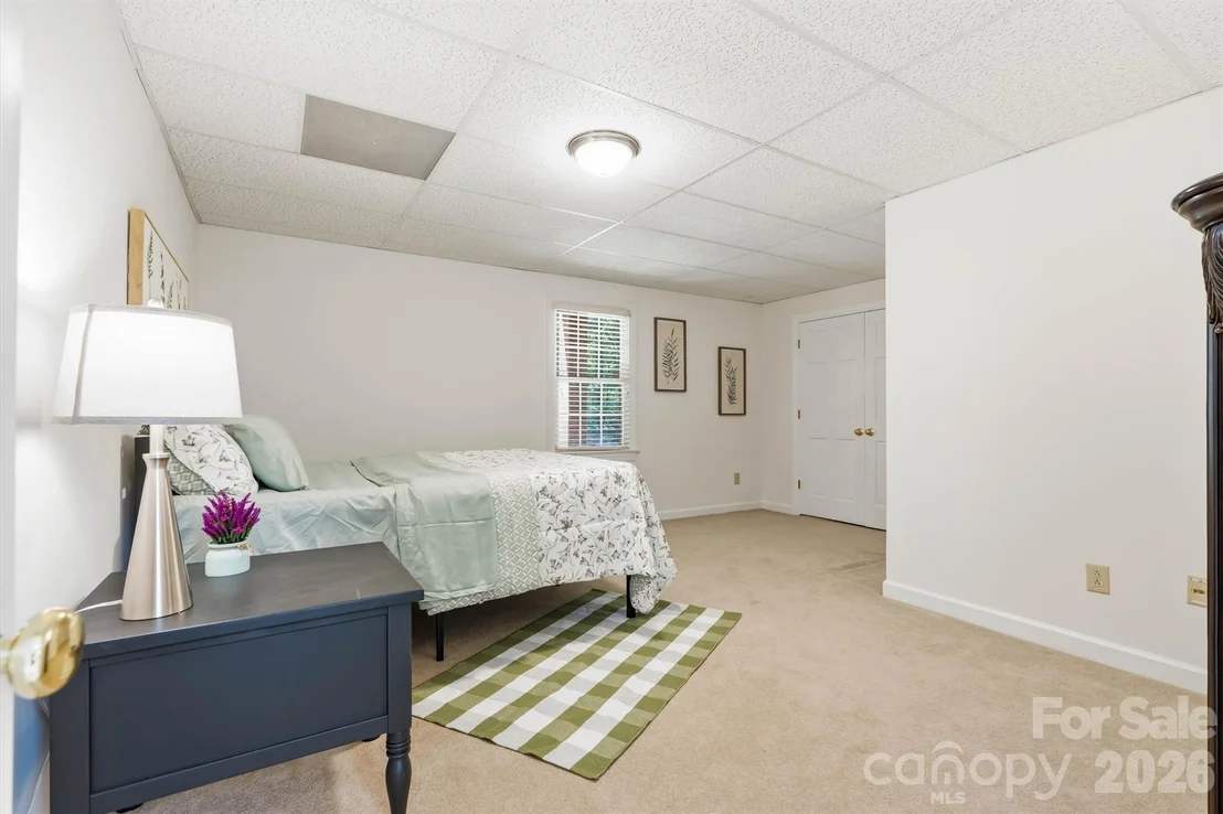 Photo of 675 Heather Drive