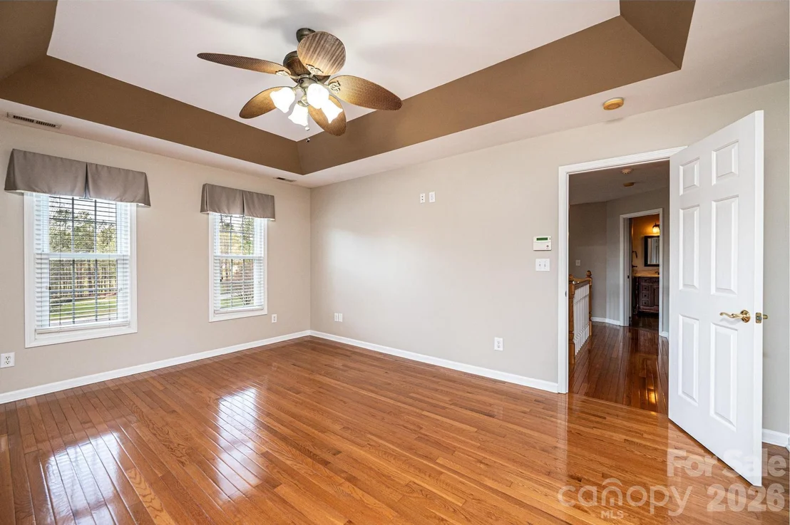 Photo of 4726 Crystal Falls Avenue