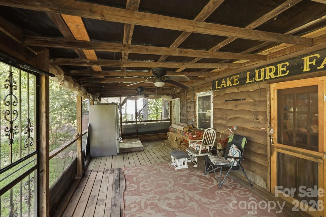Photo of 464 Mason Road