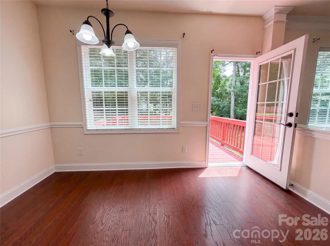 Photo of 2115 Eskridge Terrace