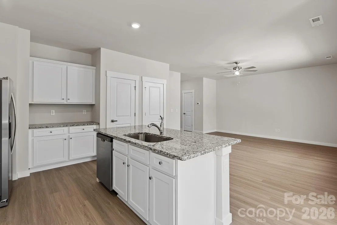 Photo of 3435 Robindale Drive