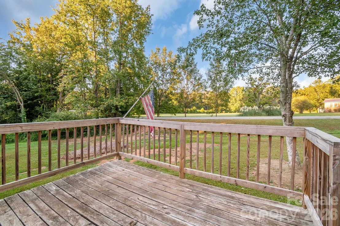 Photo of 185 Coot Sistare Road