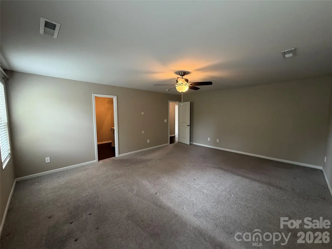 Photo of 838 Sorrel Lane
