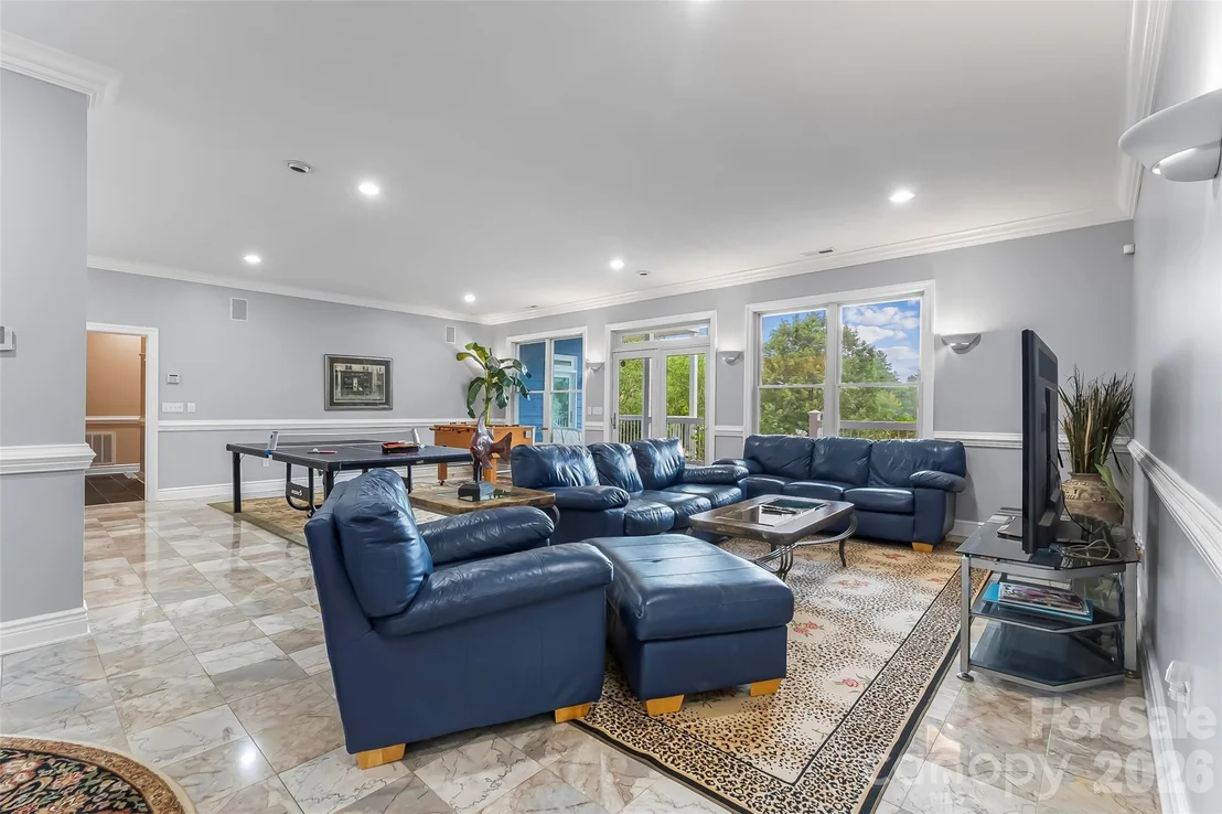 Photo of 705 Waters Edge Drive