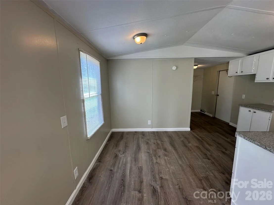 Photo of 285 Cold Springs Road