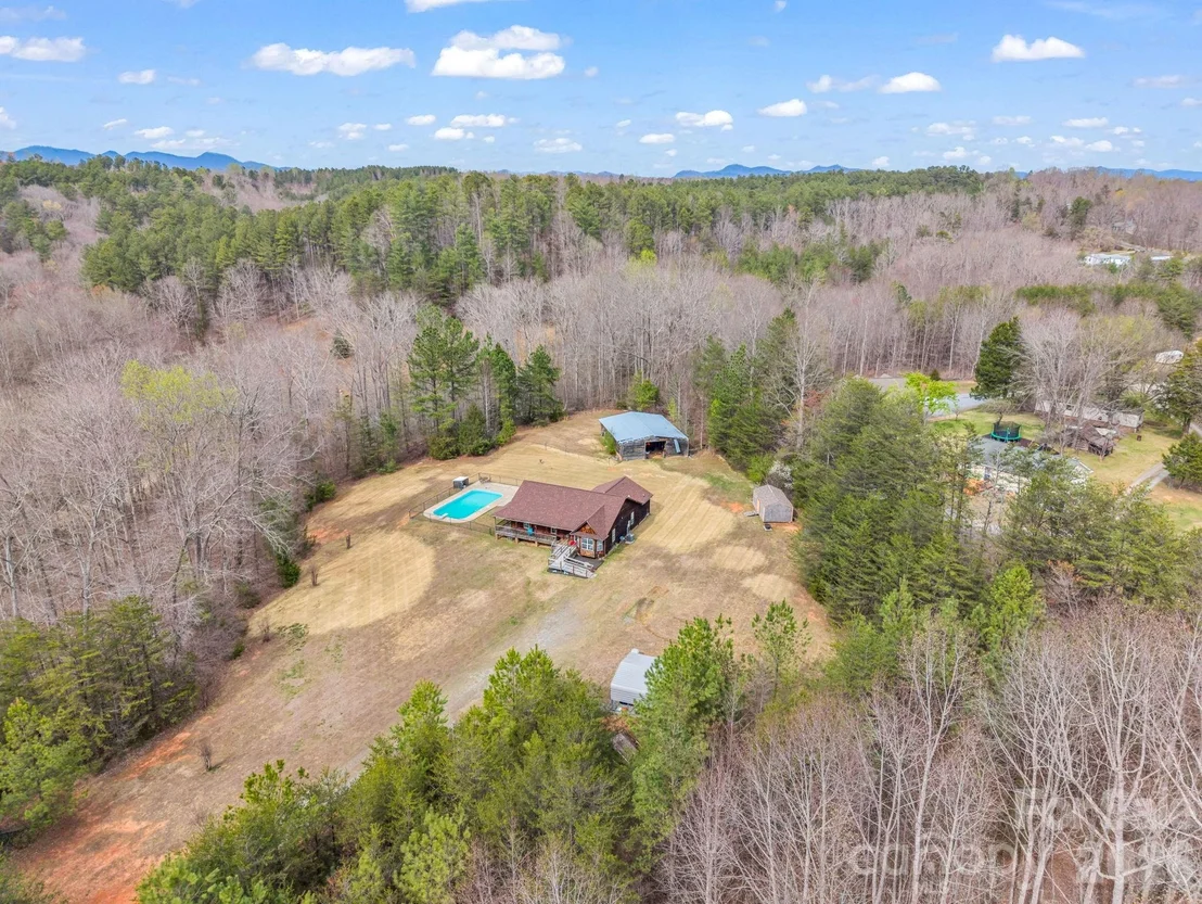 Photo of 308 Frog Hollow Road