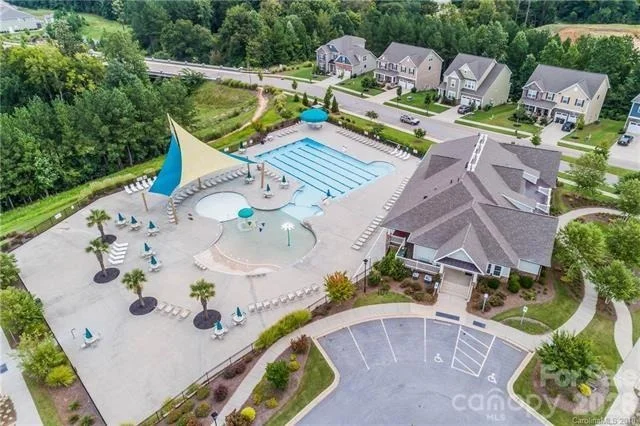 Photo of 406 Livingston Drive