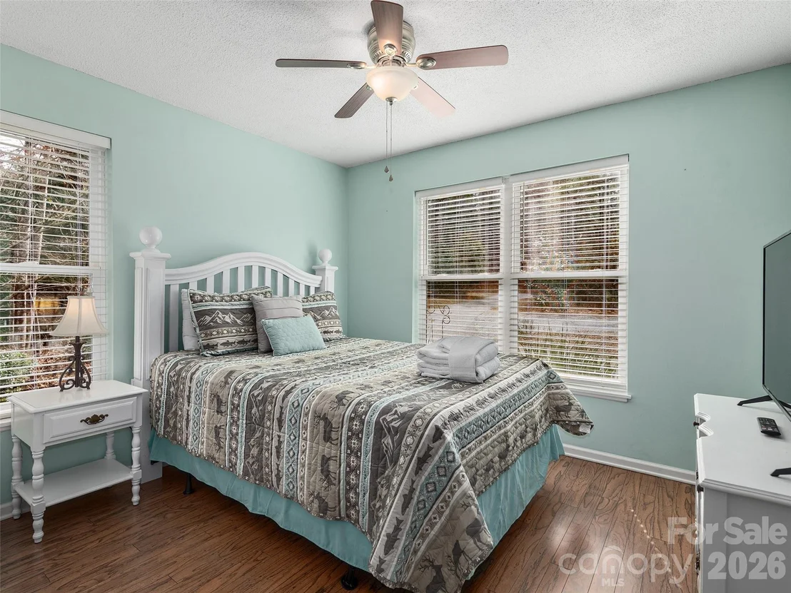 Photo of 201 Hawk Ridge Drive