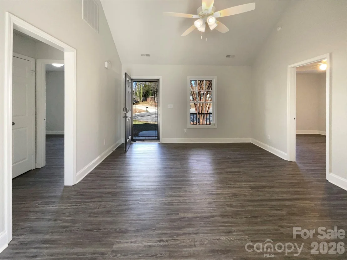 Photo of 1657 Gresham Court