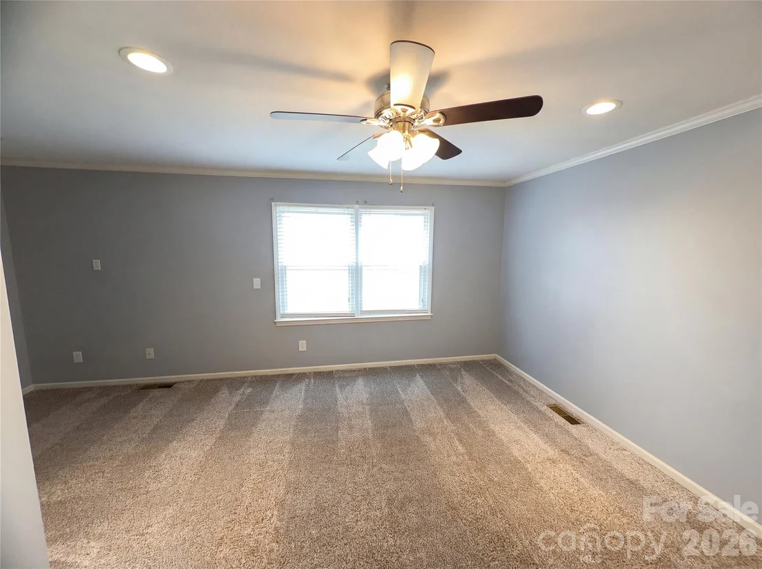 Photo of 3029 Southampton Circle