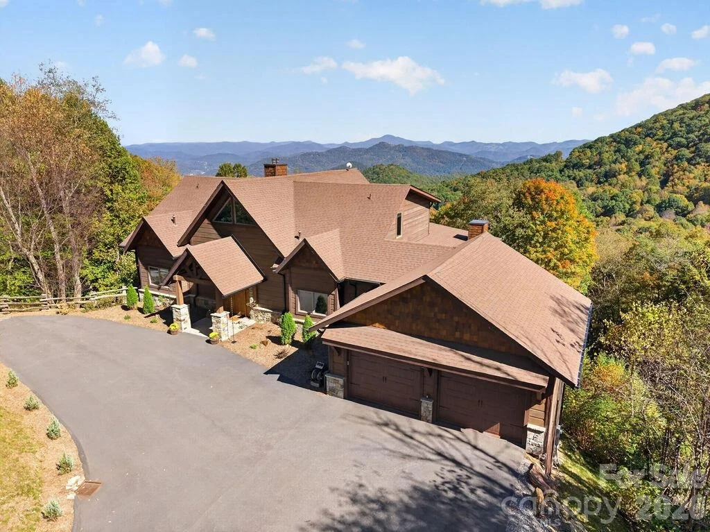 Photo of 1230 Asgi Trail