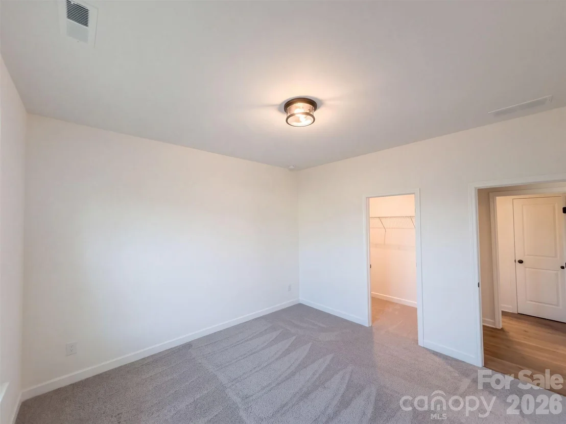 Photo of 2591 Cornelius Place NW