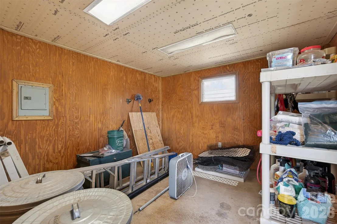 Photo of 341 Ridings Road
