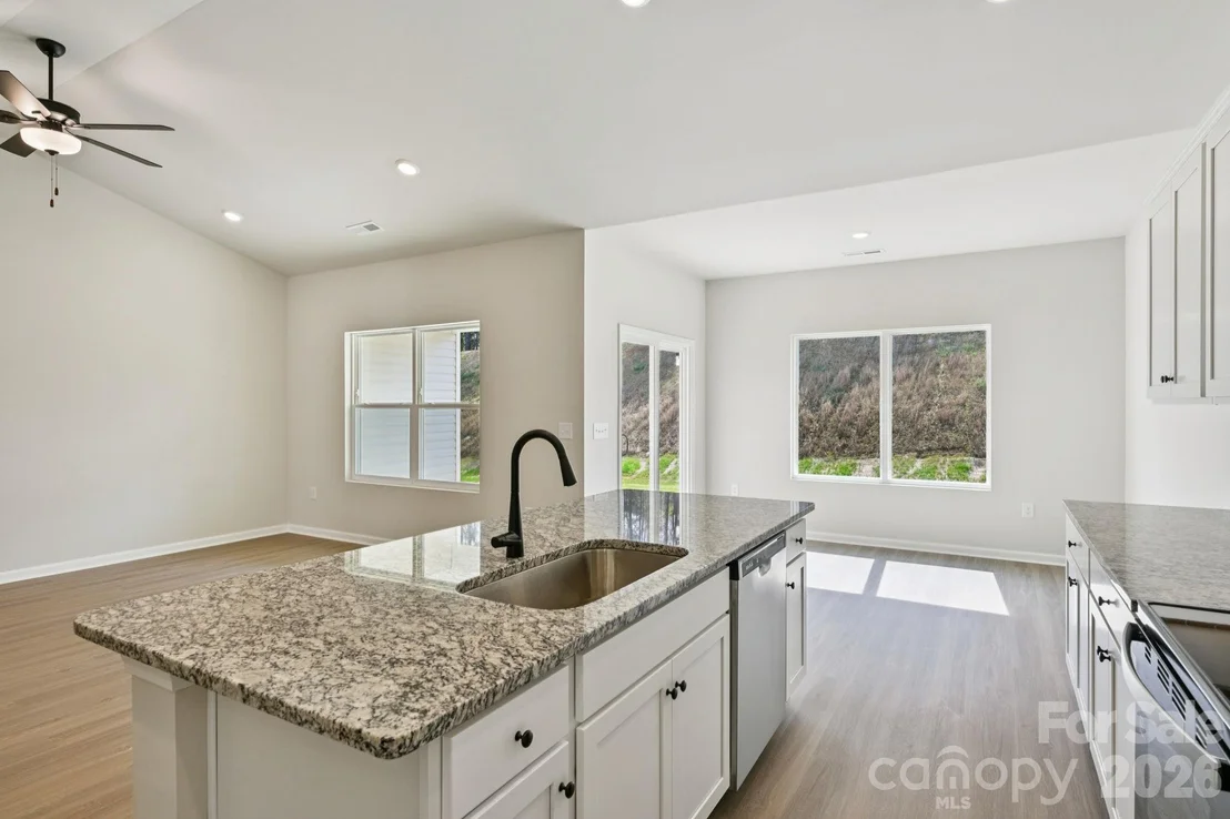 Photo of 702 Willow Estates Drive