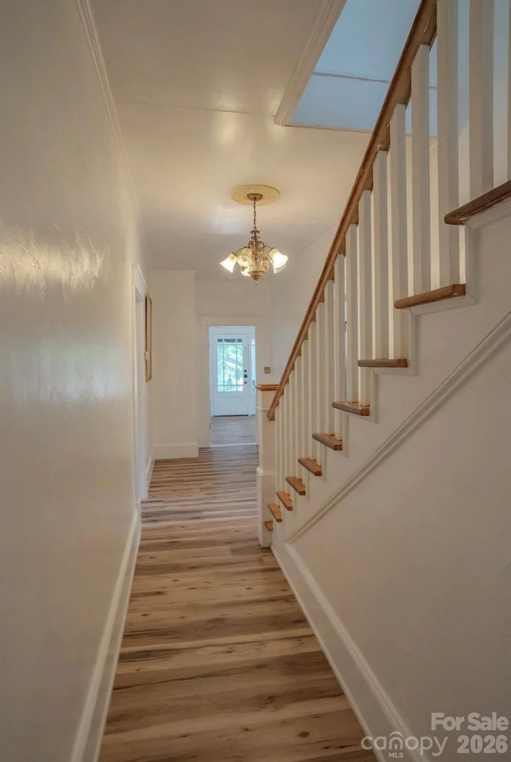Photo of 401 8th Street