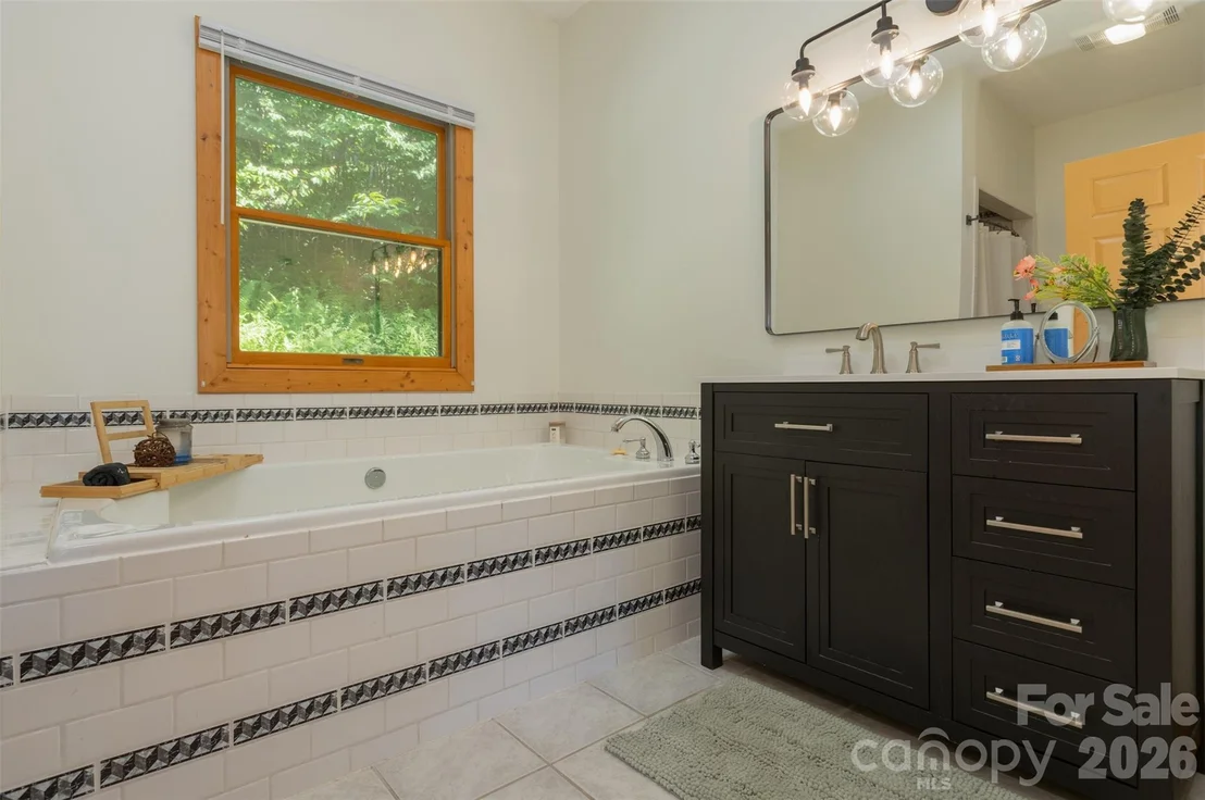 Photo of 3182 El Miner Drive
