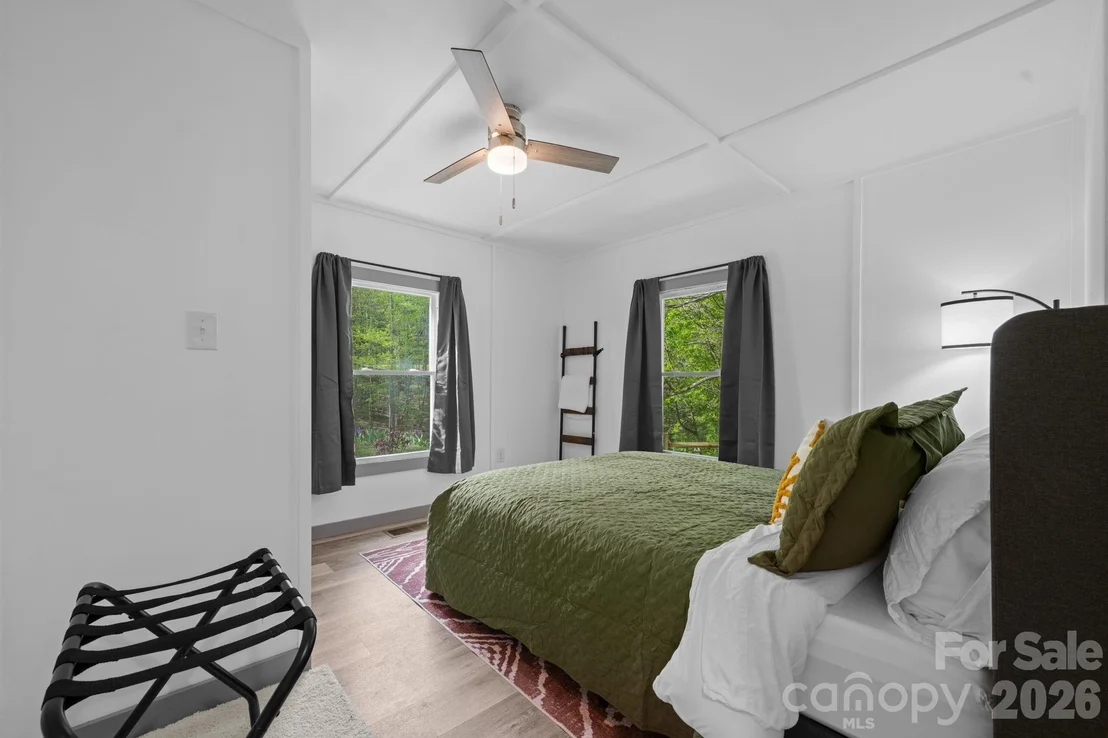 Photo of 1426 Rainbow Trail