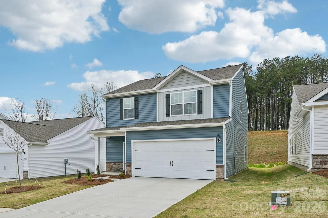 Photo of 718 Willow Estates Drive