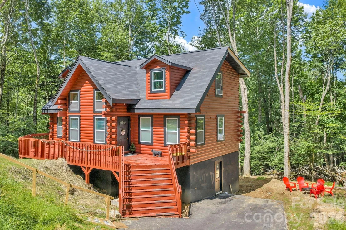 Photo of 133 Greenbriar Road