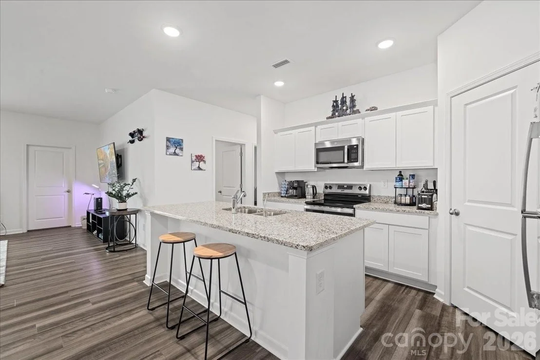 Photo of 144 BABBLING BROOK Drive