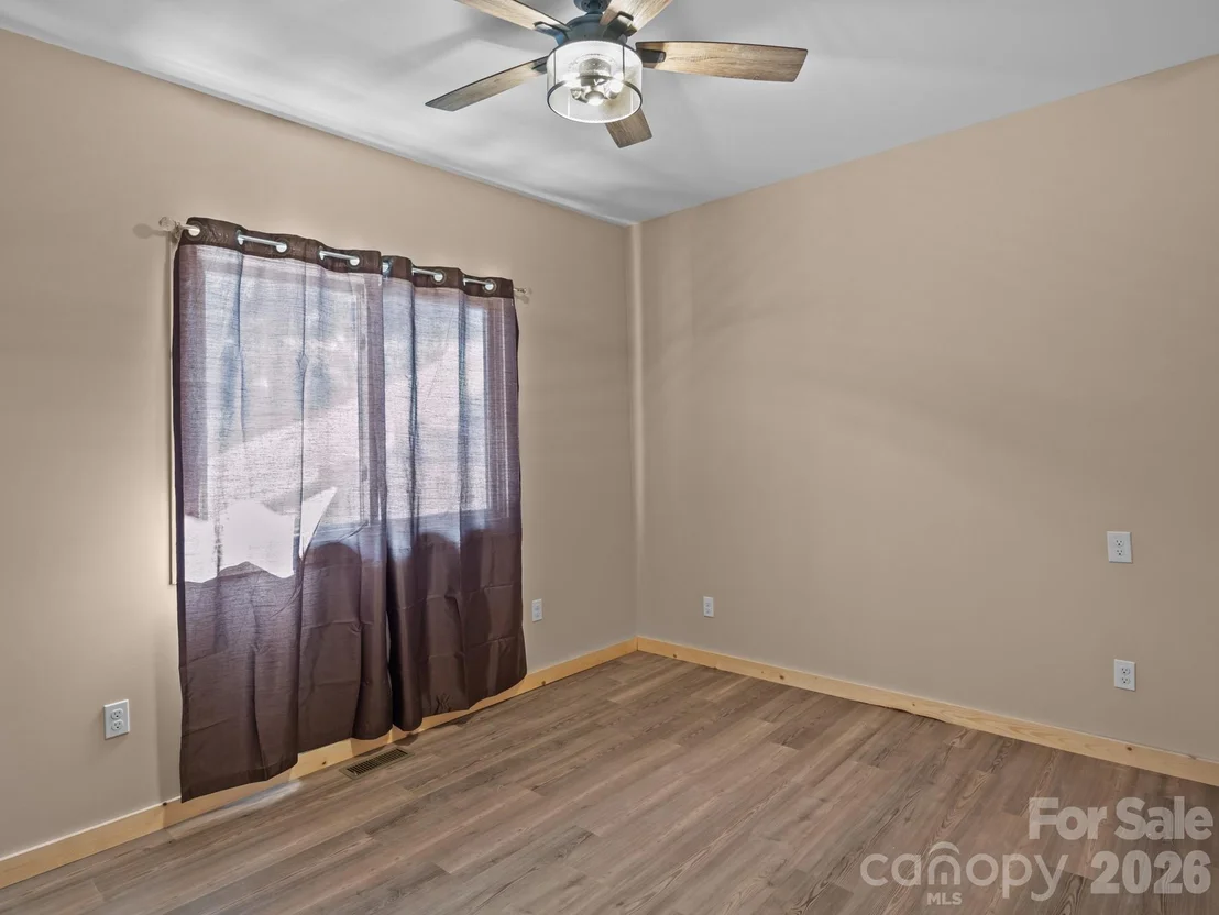 Photo of 225 Aurora Lane