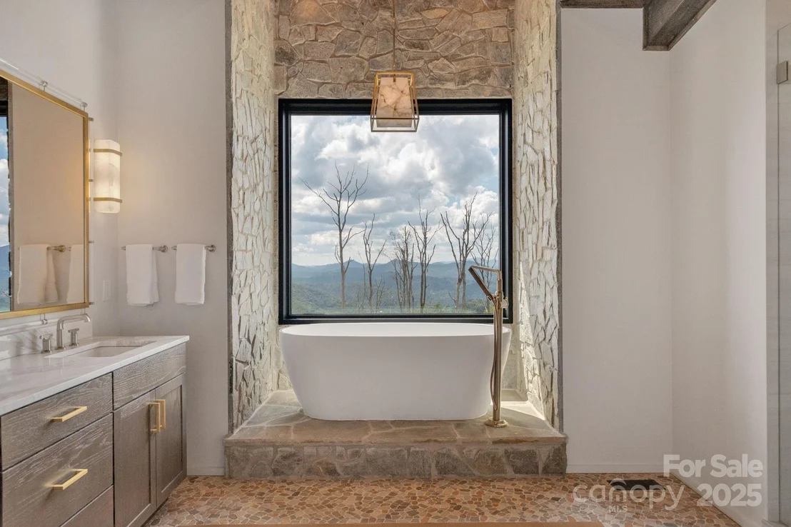 Photo of 294 Silver Eagle Trail