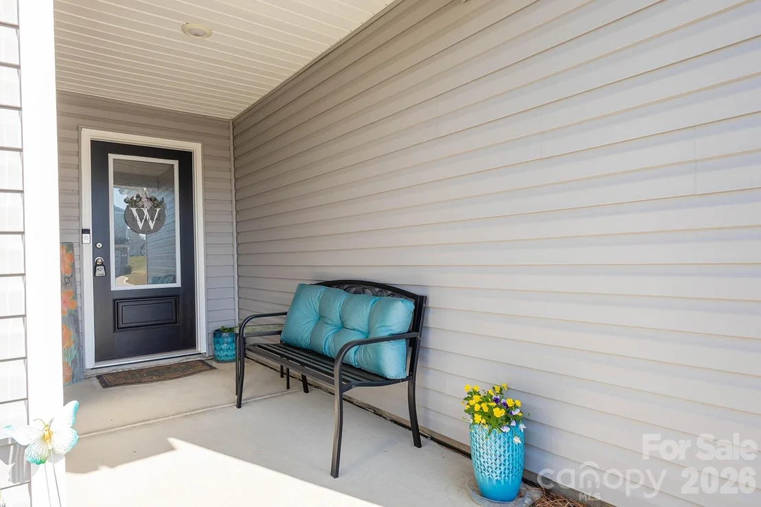 Photo of 410 Apex Circle
