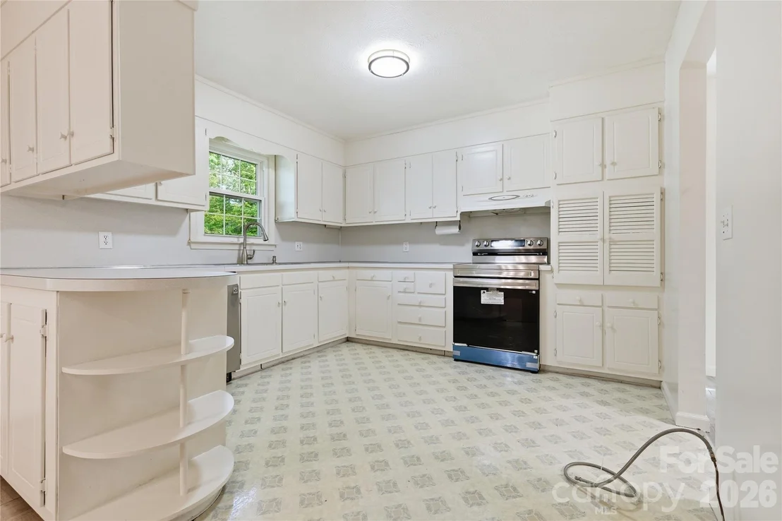 Photo of 123 Castleton Lane