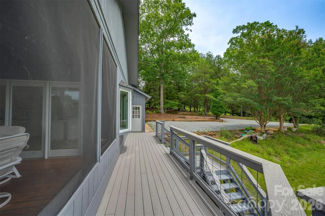 Photo of 441 Lower Ridgeview Road