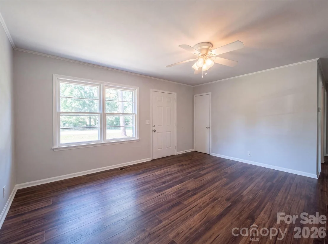 Photo of 120 Riley Road