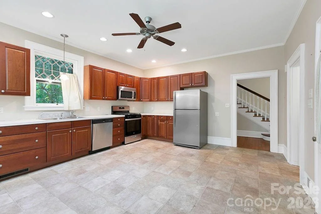 Photo of 208 Probart Street