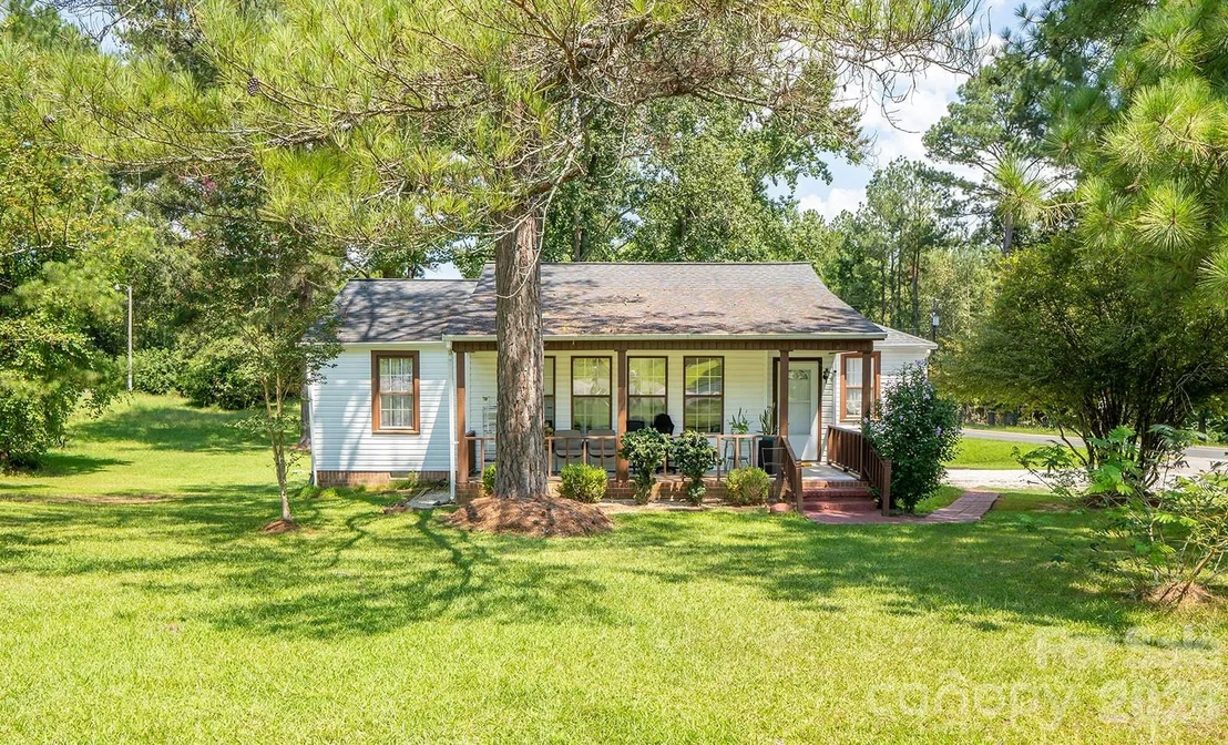 Photo of 1929 John Everall Road