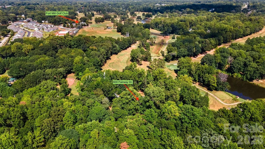 Photo of 600 Fairway Drive