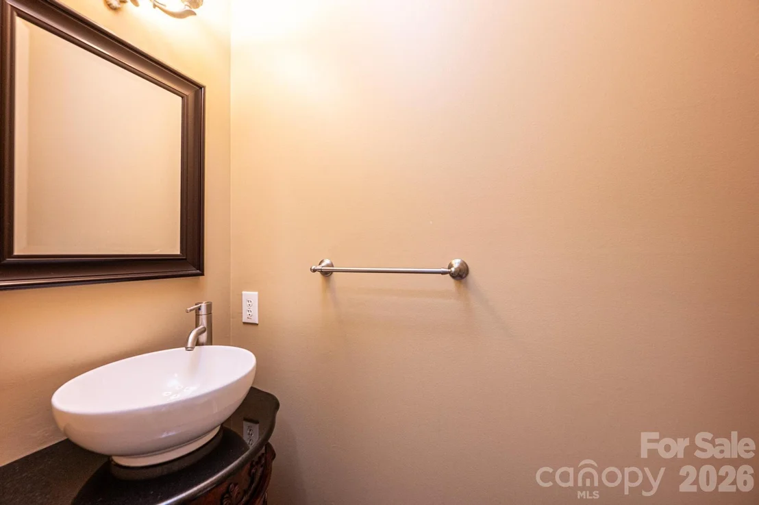Photo of 4726 Crystal Falls Avenue