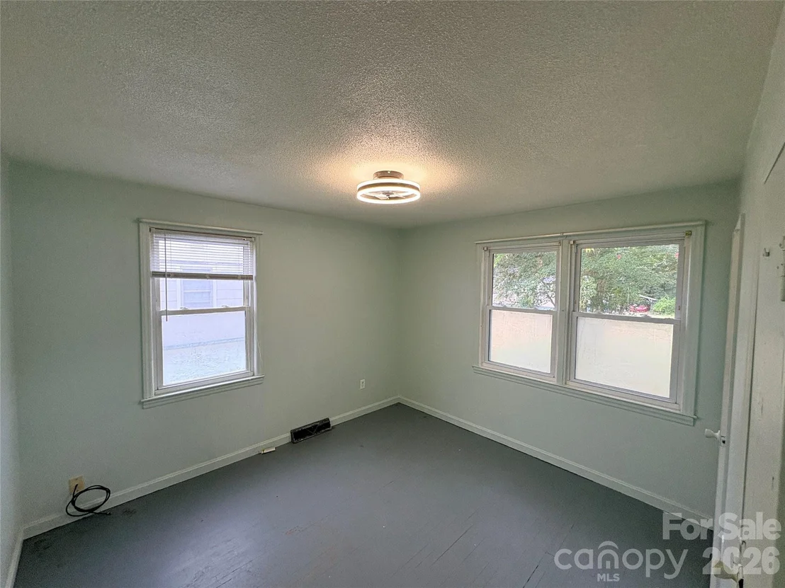 Photo of 504 Brendale Drive